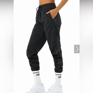 Alo joggers. NWT
